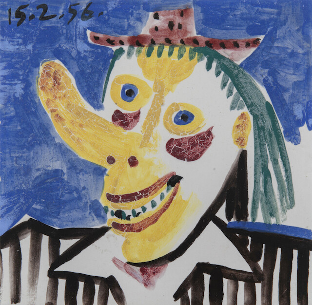Pablo Picasso, Tête de clown, fond bleu , 1956
